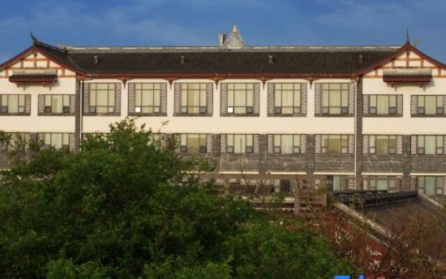 Tiandi Renhe Luochenghui Hotel