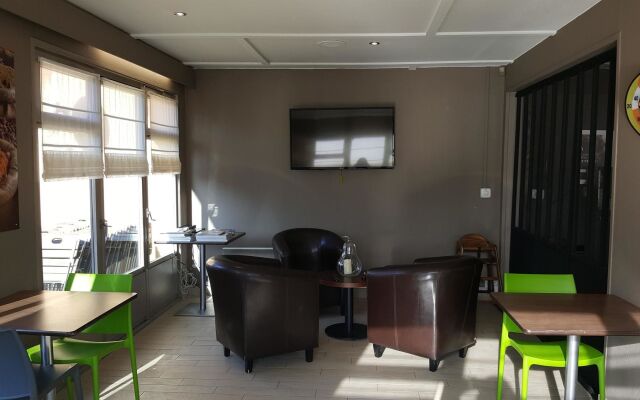 Campanile Metz Sud-Carrefour de l'Europe A31