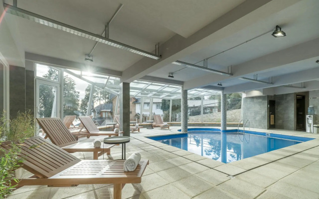 Aguila Mora Suites & Spa