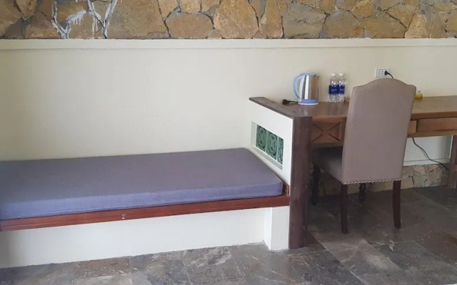 Ba Khan Village Resort