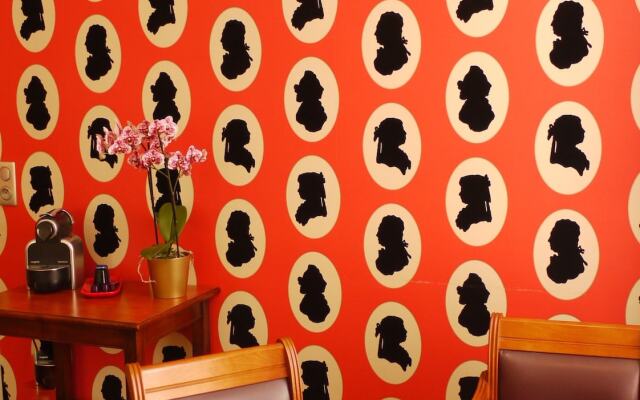 Hotelhome Paris 16