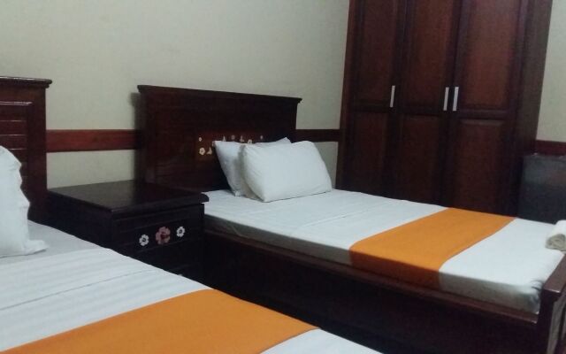 Embrace Hotel