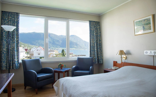 Leikanger Fjordhotel - Unike Hoteller