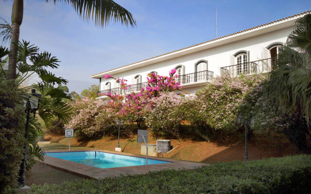 San Raphael Country Hotel