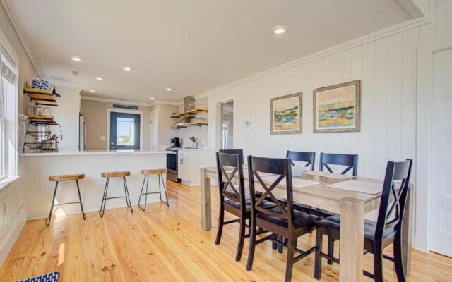 4065 Downwinder Oceanfront