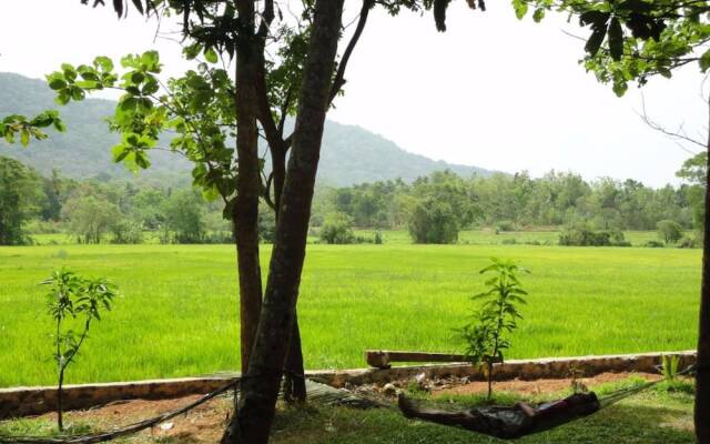 Tikiri Villa Eco Resort