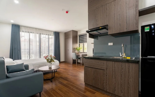 Granda Lake View Hotel & Apartment