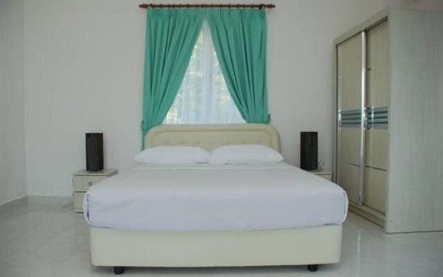 Tasoh Lake Resort & Retreat