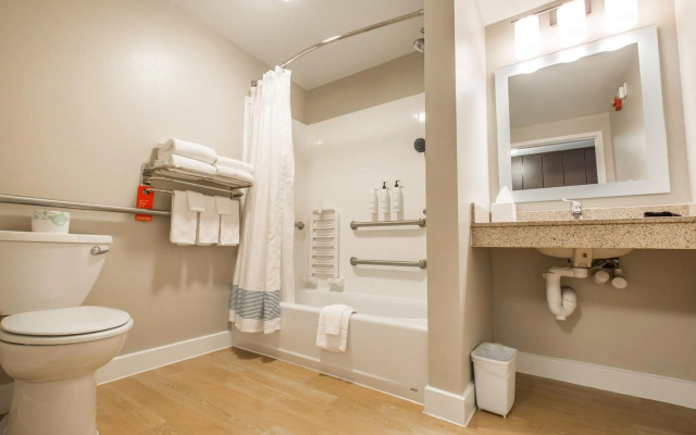 TownePlace Suites by Marriott Gilford