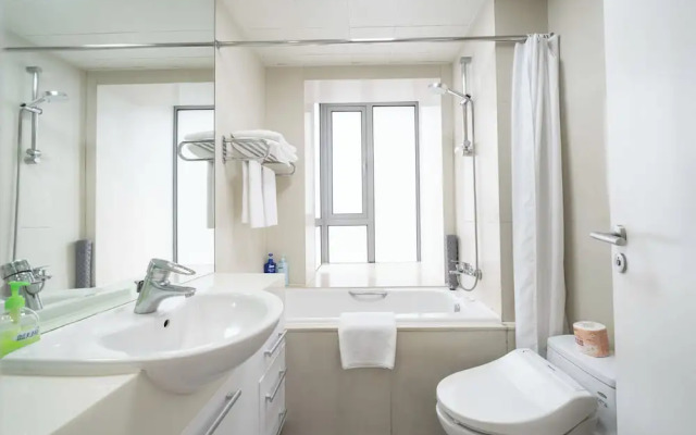 Tyms Modern 2BR 1BA Suite Xujiahui Malls