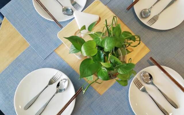 HOMIER Serviced Apartment (Chinese Citizen Only)