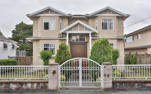 Burnaby Luxury Home