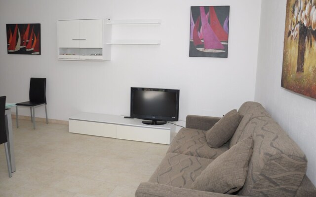 Apartment Sleeps 6 More 7 - Stintino
