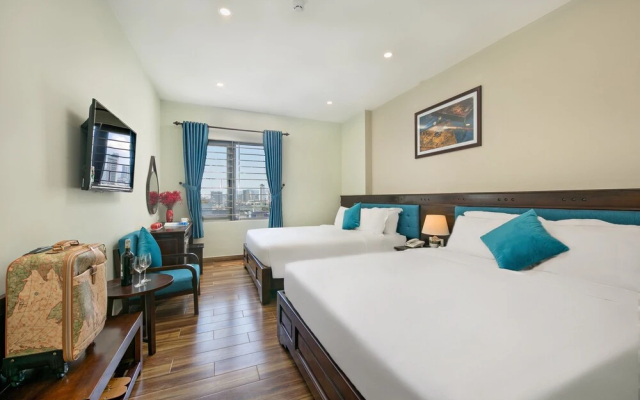 Celina Hotel & Apartment