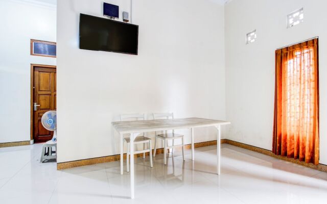 SPOT ON 94007 Homestay Putra Syariah