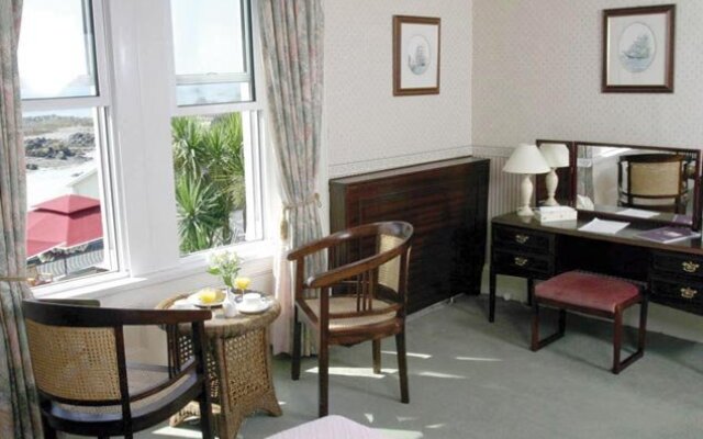 Shakespeare Coastal Hotel