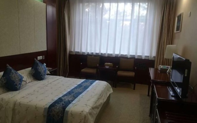Xuedu Hotel – Guest Rooms – Altay