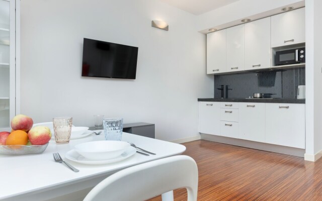 Rejtana Apartment Mokotów by Renters