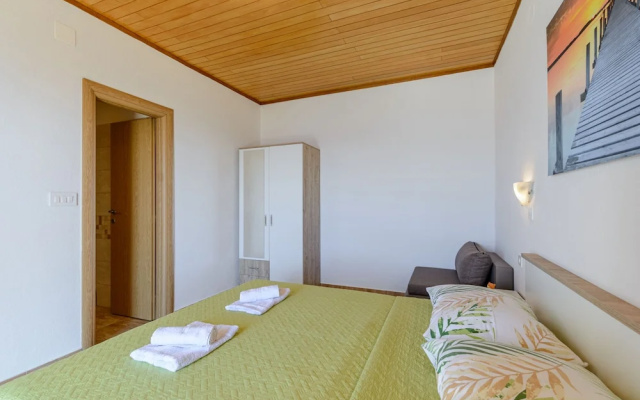 Rooms Sani