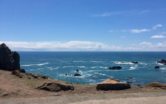 Beautiful 1BR in Historic St Aubin House