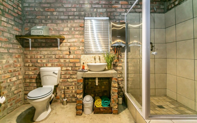 Schoemanshoek Glamping & Self Catering