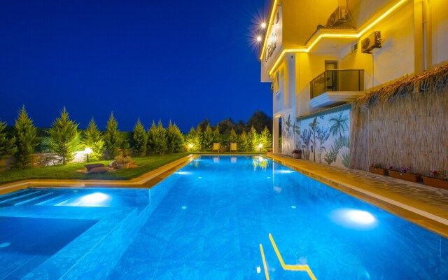 Ciello Suites Otel
