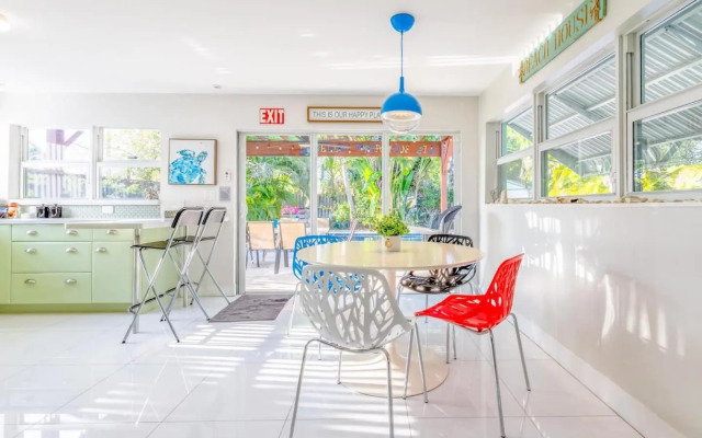 Chic Villa/5 Min to Beach/Pool/Top Location