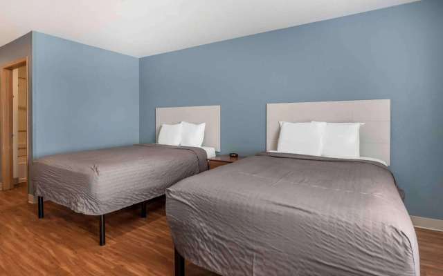 Extended Stay America Select Suites - Wichita - South