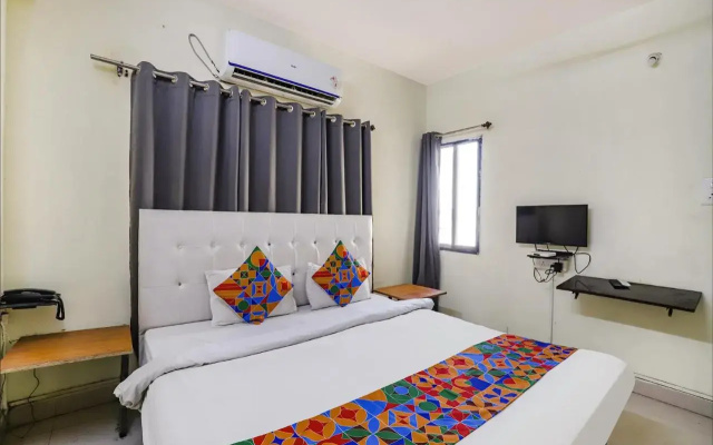FabExpress Osca Inn