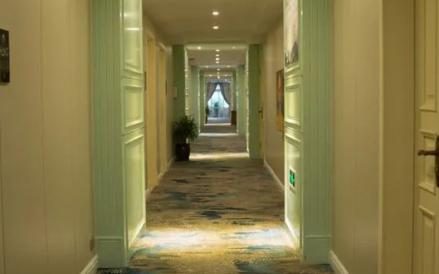 Huadu International Hotel