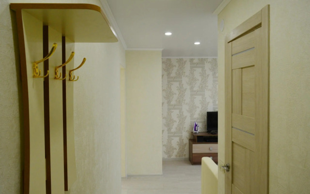 Апартаменты на улице Маршала Жукова 7