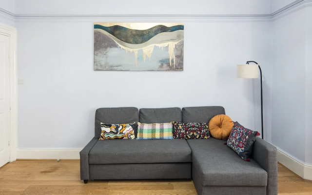 Gloucester Station Gem, 3 Bedroom Oasis