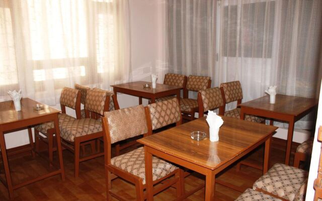 Hotel Green Orchid