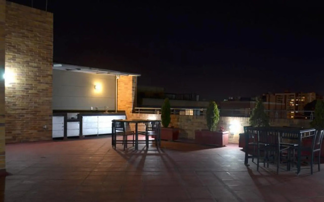 122 Plaza Apartahotel