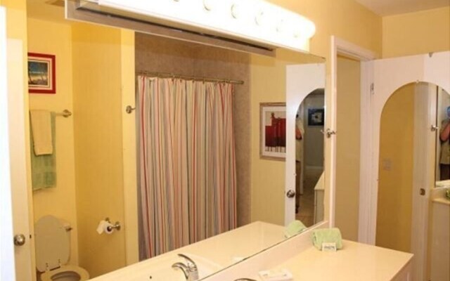 Hibiscus B302 3 Bedroom Condo