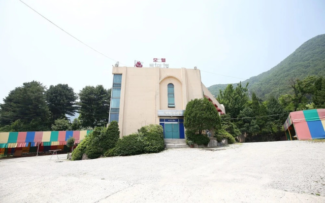Eumseong Baekmaryeong Motel