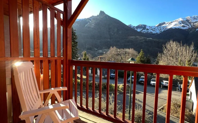 T2 Bis 40m2 5p. Vue. Balcon. Parking. Piscine Ete.