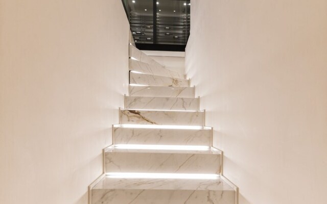 Luxueuse Maison de Ville Parfaite Place