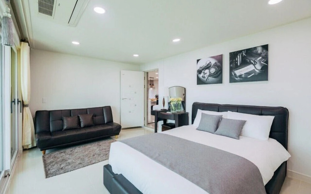 Arco Poolvilla Pension