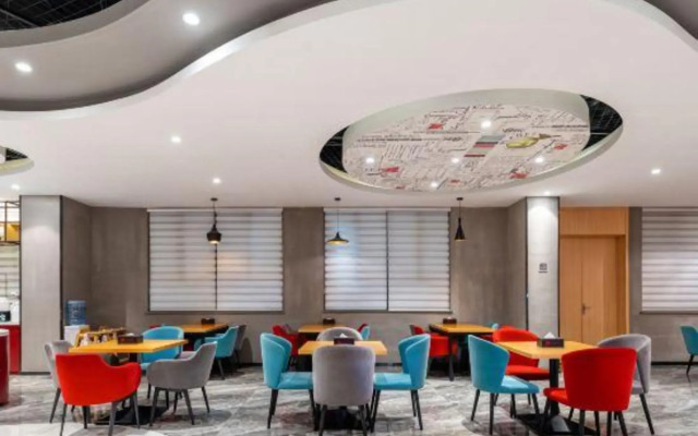 Ibis Hotel (Jinlong Subway Station, Shunde, Foshan)