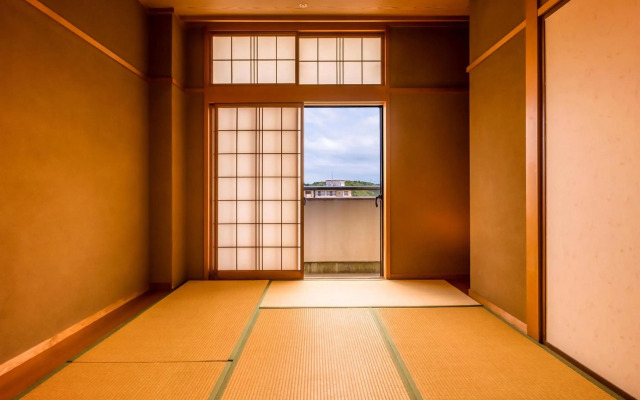 Ooedo Onsen Monogatari Awazu Grand Hotel