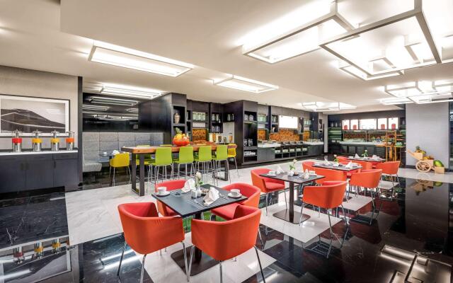 Novotel Sharjah Expo Center Hotel