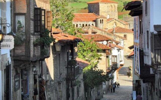 Apartamentos Santillana del Mar