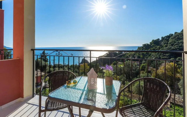 Studio Apartment Above Pelekas Beach no 1