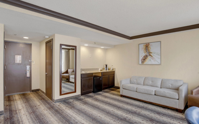 Crowne Plaza Harrisburg-Hershey by IHG