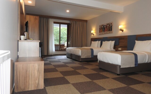 Feel & Live Hotel Villas Restaurant