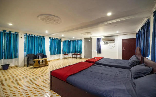 Sri Sai Holiday Inn