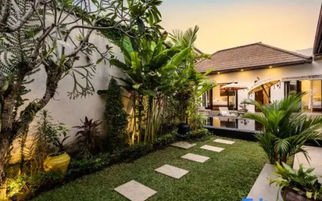 Jami 4BR PoolVilla, a Serenity Steps from theBeach