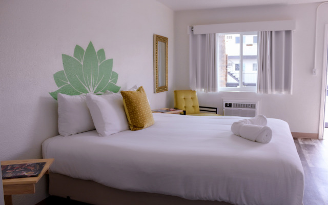 Nirvana Hotel