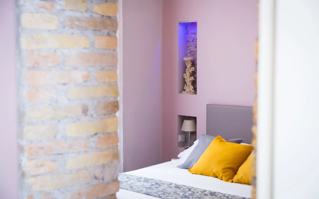 Nerva Accommodation Cavour